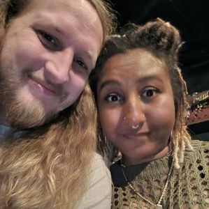 Meet your Posher, Miko